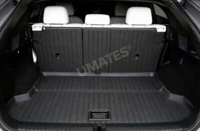 Umates bagagerumsmåtte med forhøjet kant som beskytter SUV bagagerum mod snavs og væske