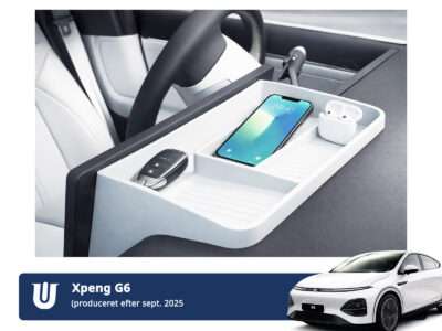 Illustration af en aflægningsbakke i silikone som placeres bag skærmen i Xpeng G6